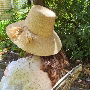1950s Large retro Sun Hat stylish Handmade Natural Hat straw down turned brim Sun Hat Italian Straw