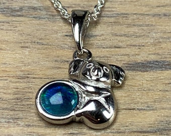 Colgante de ópalo de koala en plata de ley / Collar de animal australiano