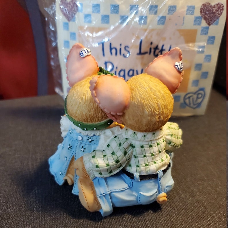 this little piggy figurines by enesco