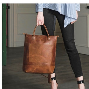 Sac fourre-tout en cuir intemporel pour femme, personnalisé, bandoulière amovible, compatible avec les MacBook 14 pouces, issu de l'éthique et respectueux de l'environnement