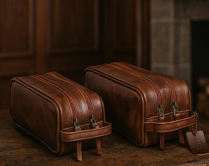 Personalized Leather Toiletry Bag – Dopp Kit with Handle, Dual Pocket Travel Organizer for Men, Groomsmen Gifs, Christmas Gifting For Him