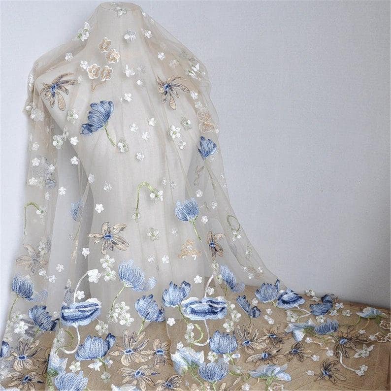 Tissu en dentelle 3 couleurs fleur de lotus bleu broderie exquise tulle doux dentelle de mariage robe de mariée en dentelle tissu 51 largeur par mètre Apricot tulle+blue