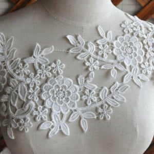 1 pair Ivory Flower Lace Applique Embroidery Collar Floral Altered Clothing Sewing Bride Headwear