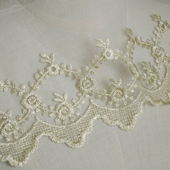 2 Yards Lace Trim Ivory Tulle Pink Heart Exquisite Embroidery Floral Wedding Bridal Veil Lace 6.69 width High Quality