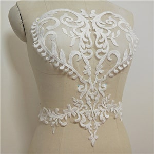 1 piece Ivory Heart Alice embroidery flower Super Luxury Lace Appliques Exquisite For Wedding Dress Grown Bridal Veil applique
