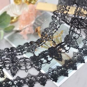2 Yards Black White Lace Trim Palace Flower Alice Exquisite Flower Embroidery Alencon Luxury Scalloped Wedding Lace