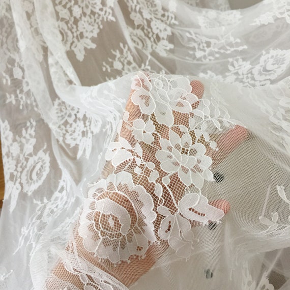1ヤード ホワイトチュール アリスフラワー刺繍レース生地 花柄レース