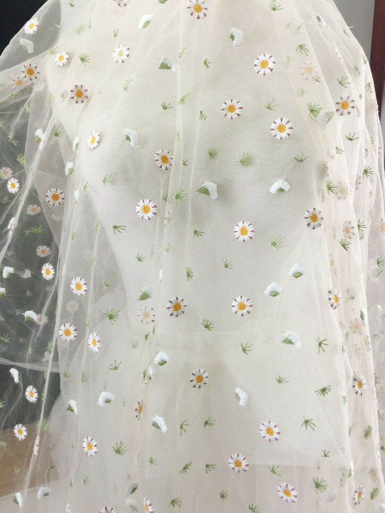 tulle daisy