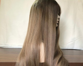 32" Lace Front Top Cuticle Intact Virgin Hair Koscher Perücken, Balayaged Tan Color Europäisches Haar Lace Top Jüdische Perücken Sheitels