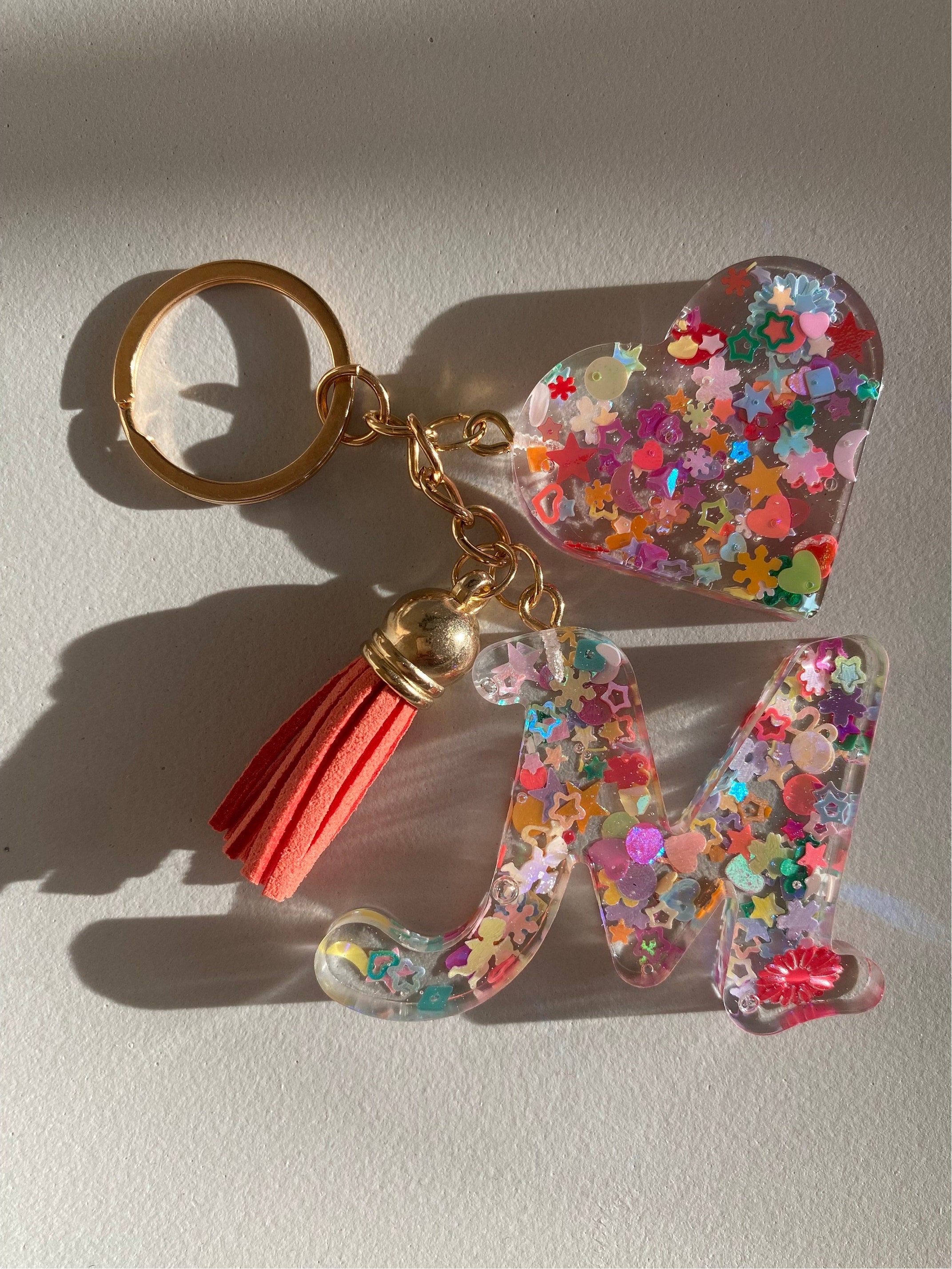 Keychain Cursive Multi-shape Colorful Confetti Keychain, Custom Resin Letter. Cursive ...