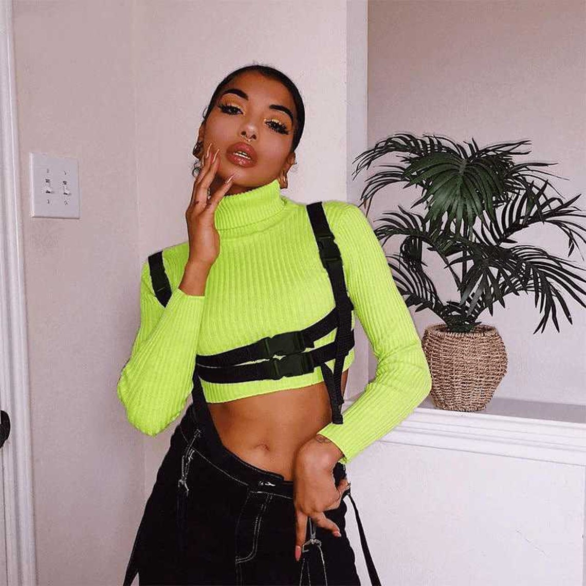 green y2k outfit