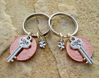 2011 Authentic UNDEFEATED Metal Key Keychain 2011 Authentic UNDEFEATED Metal Key Keychain