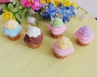 Cabochon in resina con gelato a doppio gusto per trovare graziose decorazioni per il telefono e forniture per gioielli