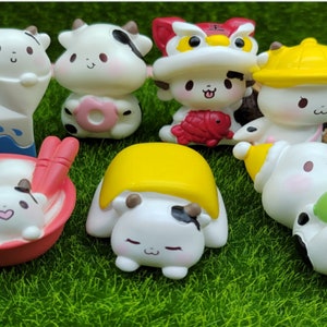 Süße Cartoon Mini Tier Resin Donut Milchdose Kuh kleine Statue kleine Figur Kunsthandwerk Figur Ornament Miniaturen