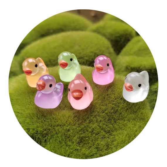 HABNI - 90 Patitos De Resina Mini Colores Amarillo, Verde Y Flúor Para Decorar Acuarios, Plantas Y Mini Jardines