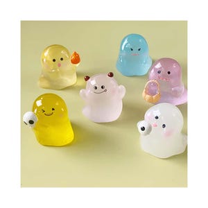 Mini giocattoli luminosi fantasma, decorazioni in miniatura personaggio carino resina fantasma miniatura fata giardino paesaggio