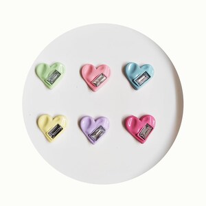 23mm Cuore Colori Misti Amore Resina Parte posteriore piana Cabochon Scrapbook Accessori per tornante da sposa fai da te Abbellimenti artigianali