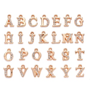 A-Z letra aleación de oro cristal diamantes de imitación encantos joyería del alfabeto pulsera cadena llavero inicial colgante hecho a mano