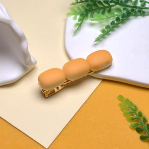 Simulation Bread Hair Clips Cute Cartoon Food Creative Bread Hair Accessories for Girls Fashion Bangs Hair Clip for Daily Outing