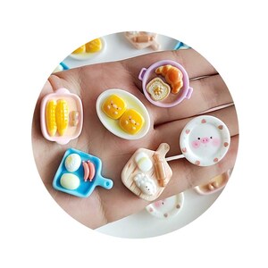 Mini juguetes de comida con dijes de resina para platos de desayuno