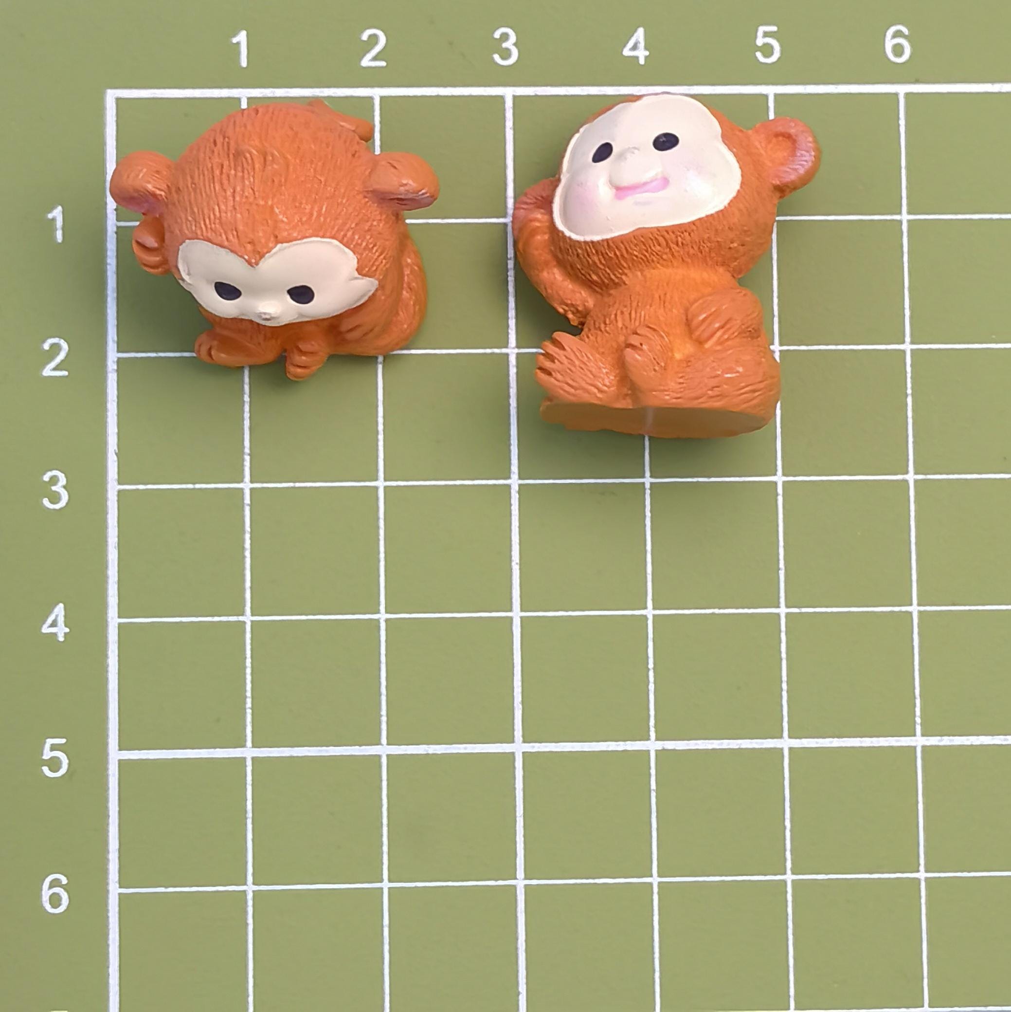 Mini Animals Figurines Resin Monkey Miniature Figurines for Fairy