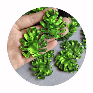 Pendientes colgantes de hojas de monstera acrílicas de hoja verde para joyería de moda.