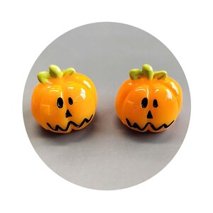 Adornos de Halloween Mini calabazas de resina Decoración de jardín de hadas de Halloween Amuleto de comida decodificador de limo