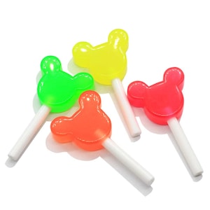 38mm Lunghezza Resina Mickey Sticks Lollipop 3D Miniature Charms Accessori Gioielli Fai da te Personalizzato Benvenuto