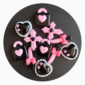 Scrapbooking Handwerk Make Up Sets Zubehör Harz Lippenstift Tasche Cabochons Flatbacks Puppenhaus Dekoration Schmuck machen Kawaii DIY