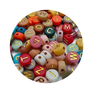 Cuentas acrílicas con letras del alfabeto, redondas, mixtas, de la A a la Z, espaciadoras sueltas con letras doradas para hacer joyas y pulseras.