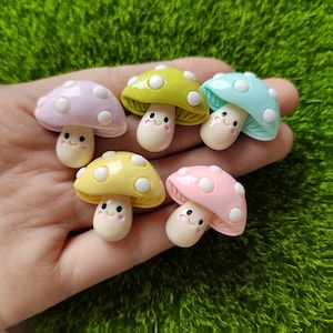 漫画樹脂キノコチャームフラットバックカボションスクラップブッククラフトDIYジュエリー作り装飾アクセサリー