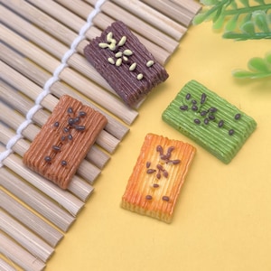Mini amuletos creativos de resina de galleta de sésamo, comida de imitación para slime, casa de muñecas, funda de teléfono, álbum de recortes de comida y colgante de joyería.