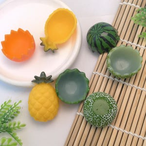 Set di cabochon in resina kawaii per ciotole di frutta di forme miste: anguria, ananas, arancia, melone.