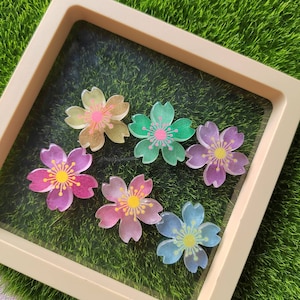 Resplandor en la oscuridad 26mm hermoso DIY mezcla de colores flores de cerezo resina Flatback Sakura adorno Scrapbooking artesanías decoración del teléfono