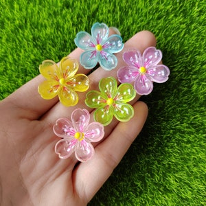 Glow In Dark 26mm Fiori di Ciliegio Resina Flatback Sakura Abbellimento Scrapbooking Artigianato Decorazione Del Telefono Charms Luminosi