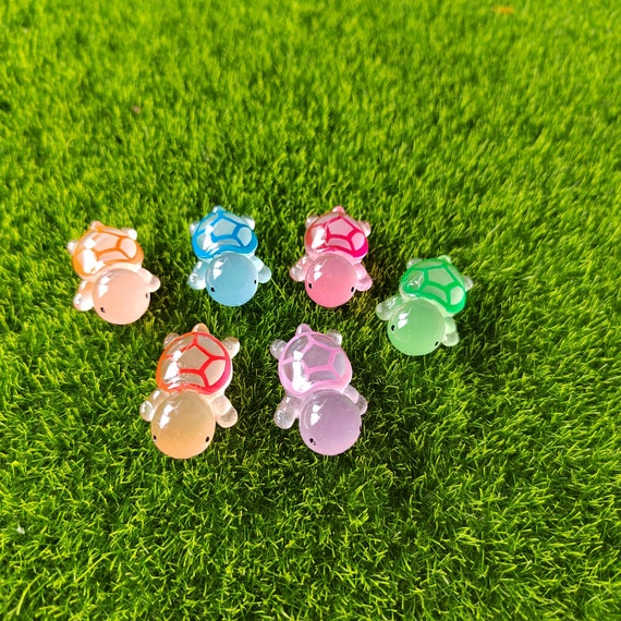 Dollhouse Miniatures 200 PCS Glow In The Dark Mini Resin Turtles - Tiny ...