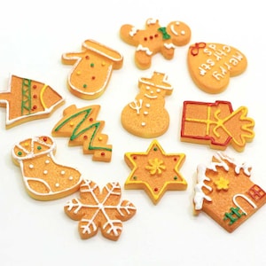 22-30mm Assortiment de biscuits de Noël Bonhomme de neige Cabochon en résine à dos plat Faux Biscuits Décoration de téléphone Artisanat DIY Accessoires de scrapbooking