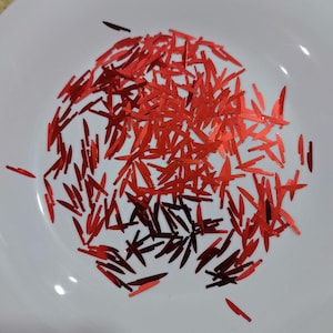 Confettis d'halloween 10 mm couteau sang rouge paillettes pour Halloween paillettes fournitures résine nail art slime fournitures gobelet shaker carte stylos à monter soi-même