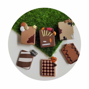 Suministros para el regreso a la escuela, tablero de dibujo de café, cabujón de resina con parte posterior plana para lazos para el cabello, centro de álbumes de recortes, accesorios de decoración para teléfono