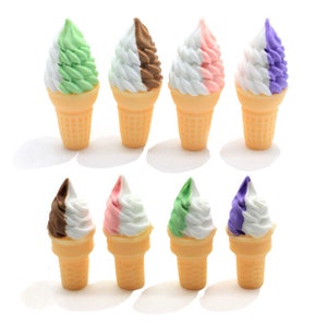 3D Simulation Eistüte Resin Cabochon Charm Charm Dekoration Basteln Miniatur Fake Food DIY Verzierungen für Scrapbooking Schlüsselanhänger Charm