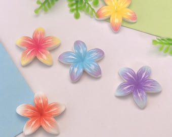 Pingentes de resina vibrantes com flor de plumeria tropical de 30 mm para fabricação de joias, brincos faça você mesmo, colar, chaveiro, acessórios para bolsas