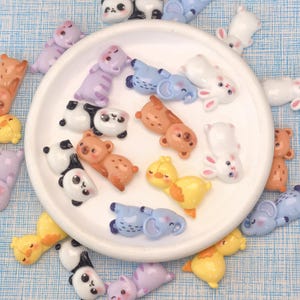 Dijes de animales de resina de colores para crear animales durmiendo, exquisitas decoraciones hechas a mano, dijes para fundas de teléfono, suministros para slime