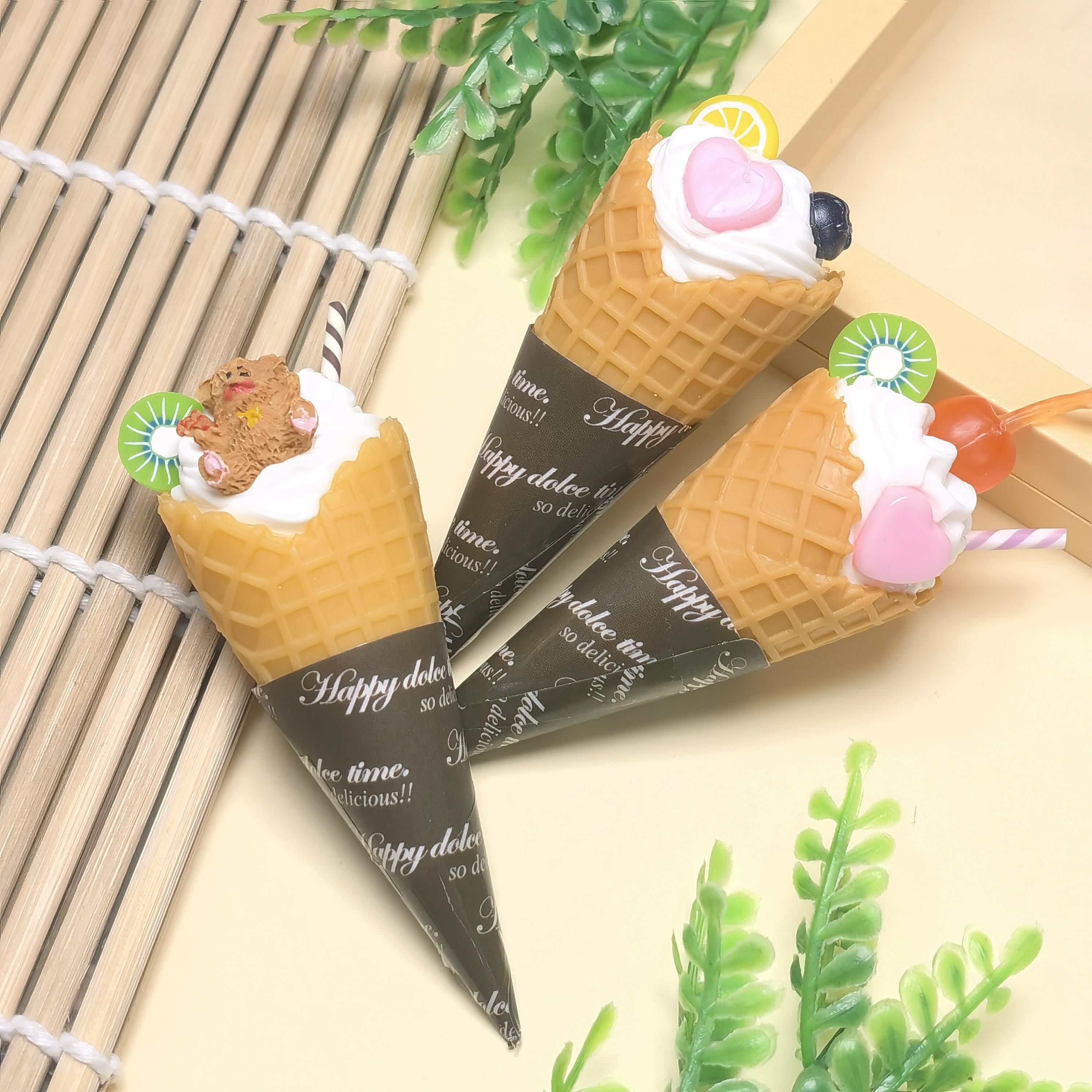 人工アイスクリームコーン リアルなシミュレーション食品樹脂レプリカ