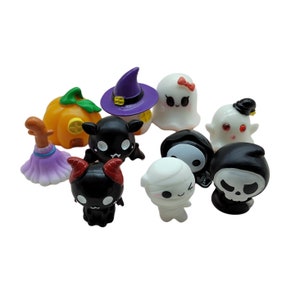 Miniaturowe ozdoby na Halloween, miotła duch nietoperz symulacja dyni czarownica mumia, figurka anime, miniaturowa figurka zabawka