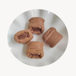Esquilo gunny saco estátua realista micro paisagem ornamentos estatueta em miniatura mesa mini estátua para casa cozinha