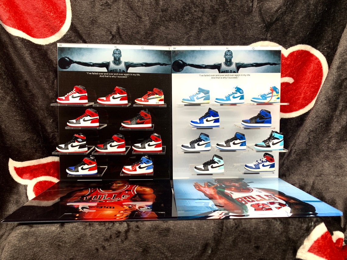 mini sneakers with box