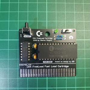 Commodore 64 / C64 用フリーロード カートリッジ (Epyx 高速ロード カートリッジのクローン)