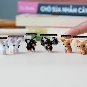 Chihuahua miniatura - Perro miniatura de crochet - Colección de animales de casa de muñecas Chihuahua diminuto
