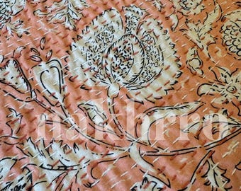 Baby Pink Minimal Floral Print Kantha Quilt Queen Pure Cotton Throw Blanket Kantha Bedspread Coverlet Kantha Bed Cover Boho Handblock