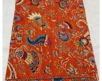 Courtepointe orange floral Queen Kantha : couvre-lit en coton cousu main